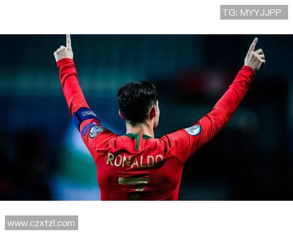 C罗：足球场上最闪耀的传奇巨星与时代象征